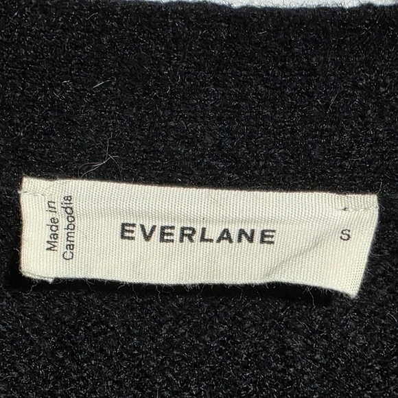 EVERLANE BLACK BUTTON-FRONT COTTON WOOL ALPACA BLEND COCOON CARDIGAN SZ S - Picture 9 of 15